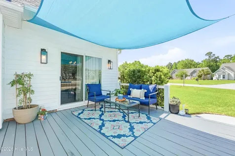 48 Pickett Way Swansboro NC 28584