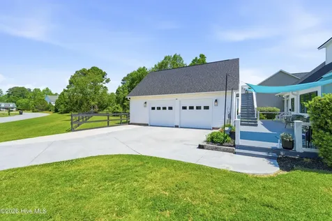 48 Pickett Way Swansboro NC 28584