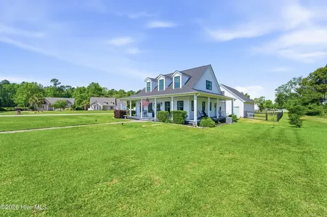 48 Pickett Way Swansboro NC 28584