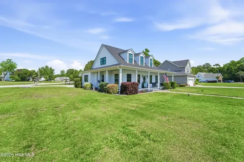 48 Pickett Way Swansboro NC 28584