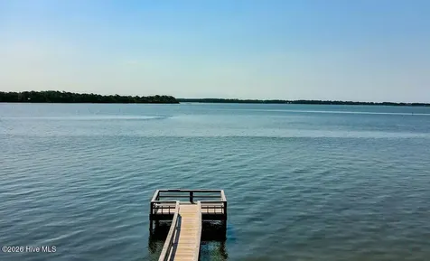 48 Pickett Way Swansboro NC 28584