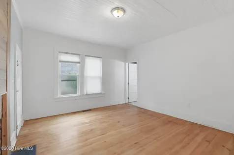 312 Avenue B New Bern NC 28560
