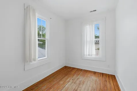 312 Avenue B New Bern NC 28560