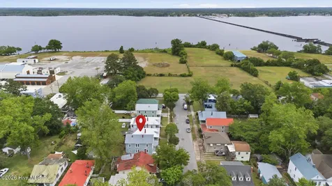 312 Avenue B New Bern NC 28560