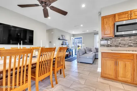 106 Pike Street Moyock NC 27958