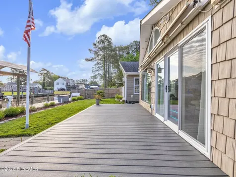 106 Pike Street Moyock NC 27958