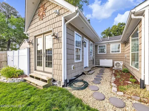 106 Pike Street Moyock NC 27958