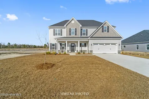 492 Appalachian Trail N Jacksonville NC 28546