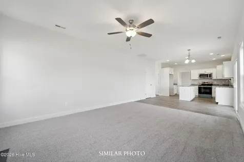 492 Appalachian Trail N Jacksonville NC 28546