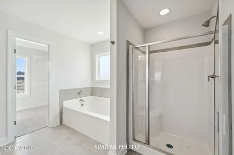492 Appalachian Trail N Jacksonville NC 28546