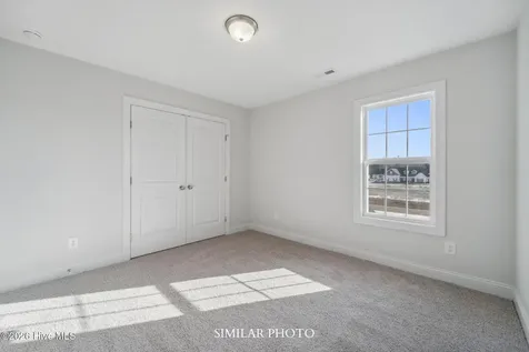 492 Appalachian Trail N Jacksonville NC 28546