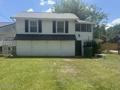 215 N Elm Street Chadbourn NC 28431
