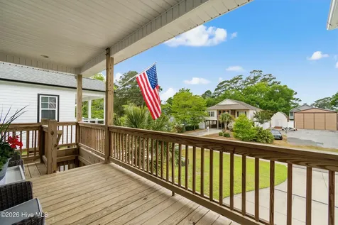 334 NE 49th Street Oak Island NC 28465