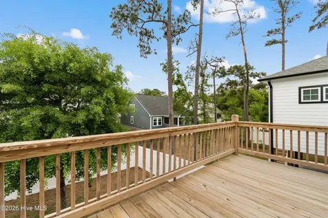 334 NE 49th Street Oak Island NC 28465