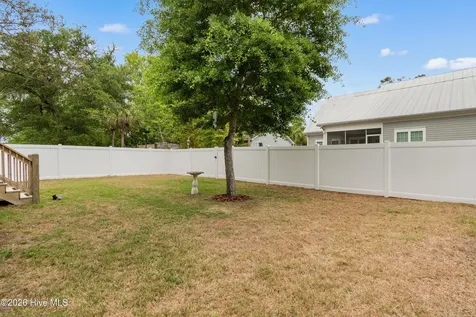 334 NE 49th Street Oak Island NC 28465