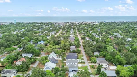 334 NE 49th Street Oak Island NC 28465