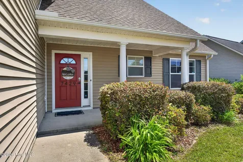 7429 Walking Horse Court Wilmington NC 28411