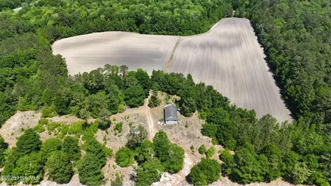 28537 N Nc 210 Highway E Kelly NC 28448