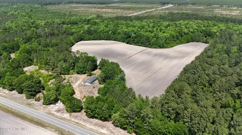 28537 N Nc 210 Highway E Kelly NC 28448