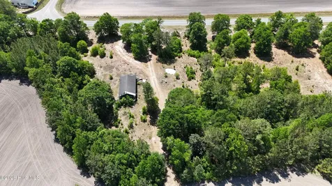 28537 N Nc 210 Highway E Kelly NC 28448