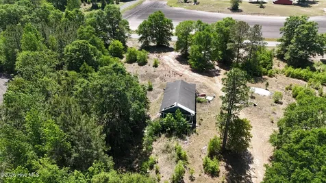 28537 N Nc 210 Highway E Kelly NC 28448