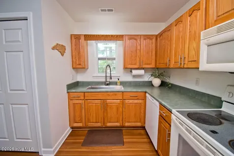 34 Pirates Cove Drive Swansboro NC 28584