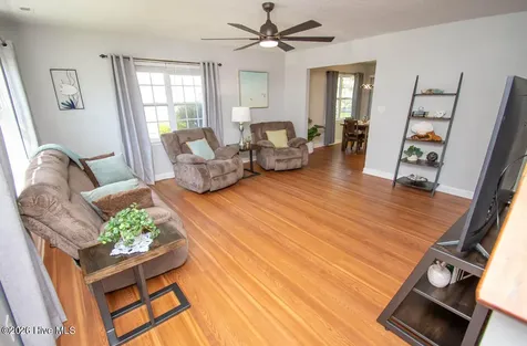 34 Pirates Cove Drive Swansboro NC 28584