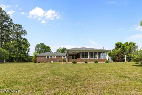 320 N Nc Highway 32 S Sunbury NC 27979