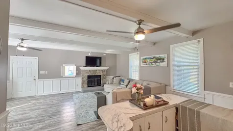 2106 Perry Drive Jacksonville NC 28546