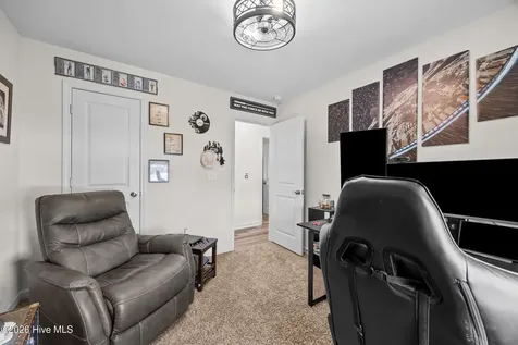 811 E Warner Court Hubert NC 28539