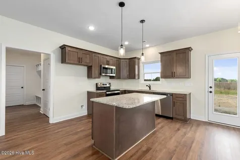 310 Libby Lane Pinebluff NC 28373
