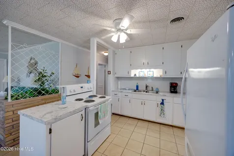 1963 Bayview Road Bath NC 27808