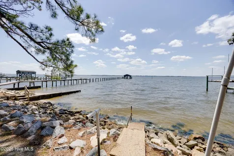 1963 Bayview Road Bath NC 27808