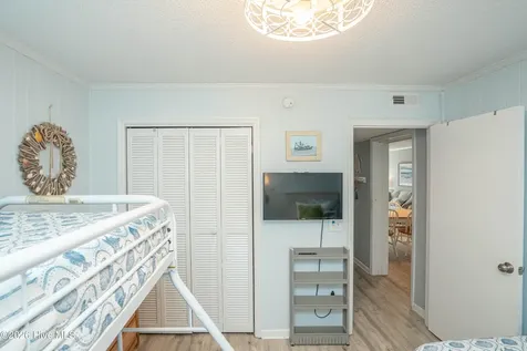 277 W First Street Ocean Isle Beach NC 28469