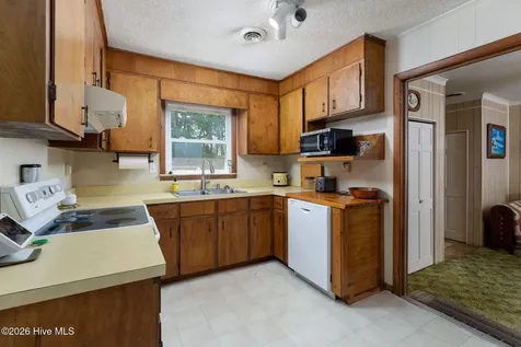 160 Gail Road Willard NC 28478