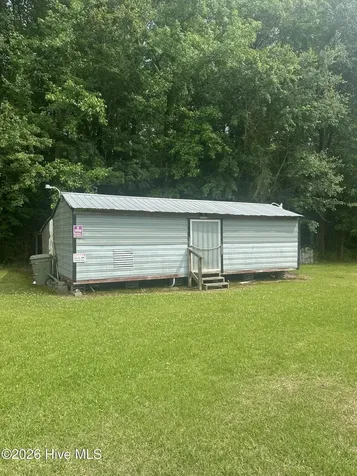 999 Mears Road Clarkton NC 28433