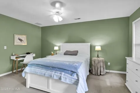 7204 Lounsberry Court Wilmington NC 28405