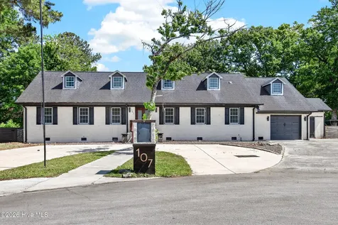 107 Boatswain Drive New Bern NC 28562