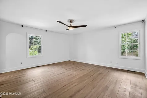 107 Boatswain Drive New Bern NC 28562