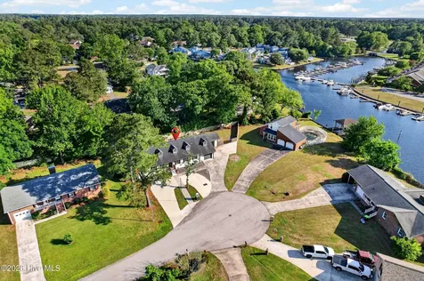 107 Boatswain Drive New Bern NC 28562