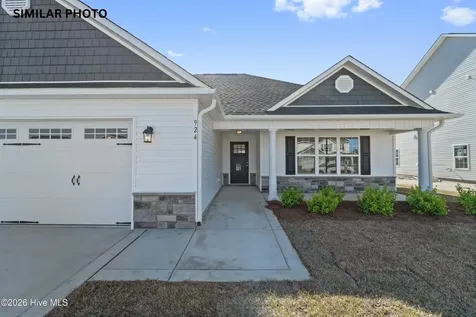 753 Regiment Road Jacksonville NC 28546