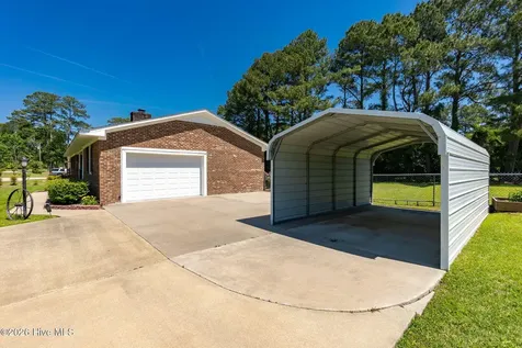 406 Richlands Loop Road Richlands NC 28574