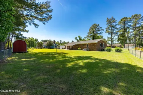 406 Richlands Loop Road Richlands NC 28574