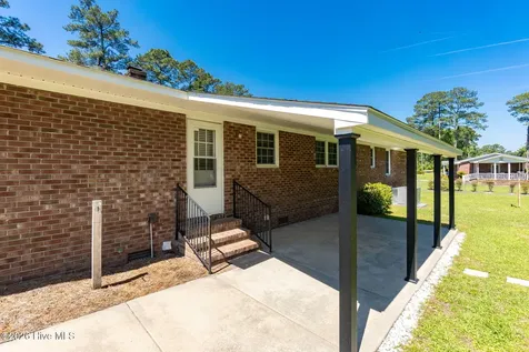 406 Richlands Loop Road Richlands NC 28574