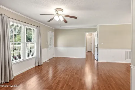 406 Richlands Loop Road Richlands NC 28574