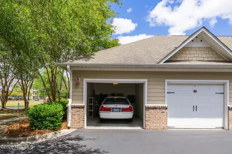221 Woodlands Way Calabash NC 28467