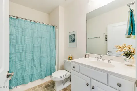 221 Woodlands Way Calabash NC 28467