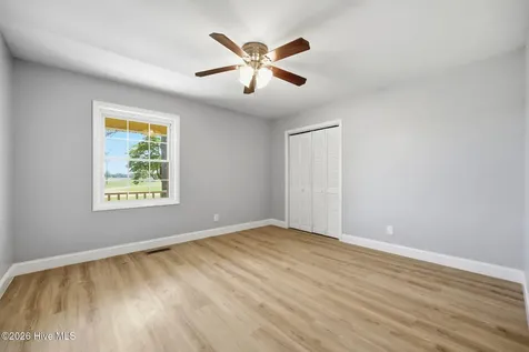 2013 Holland Road Greenville NC 27834