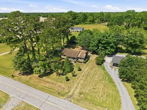 2013 Holland Road Greenville NC 27834