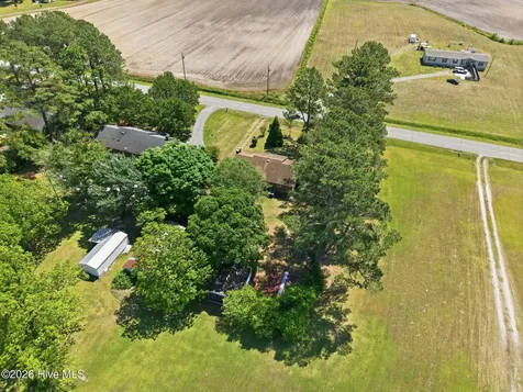 2013 Holland Road Greenville NC 27834